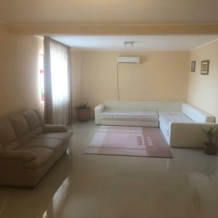 Vila Karim * מנגליה