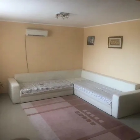 Vila Karim *